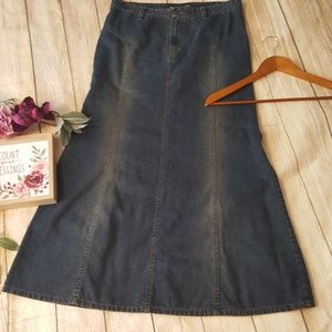 Squeeze Long Modest Denim Blue Jean Skirt Size 11